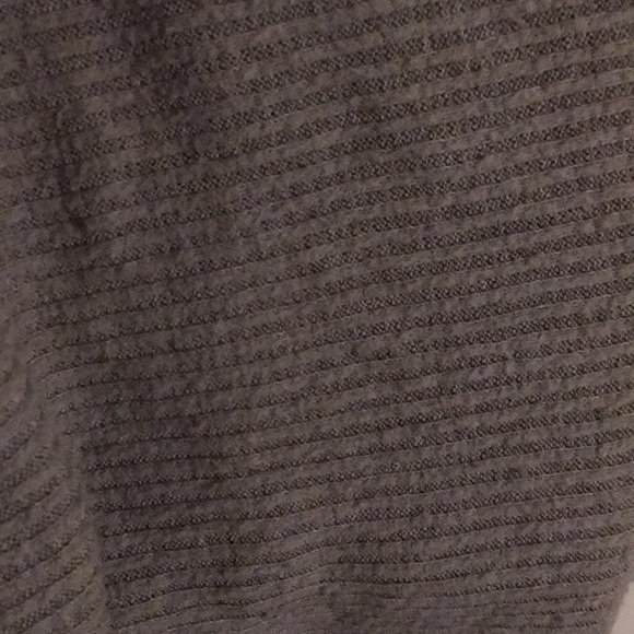 Long sleeve mock neck - Picture 2 of 2